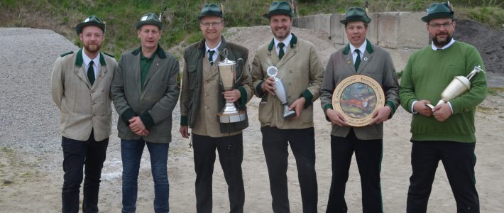 Siegerfoto nach erfolgreichem Wettkampf: Jannic Strehse, Peter Stegemann, Tim Jalas, Magnus Mentz, Gunnar Schumacher und Frank Zehreis (v.l.n.r.)